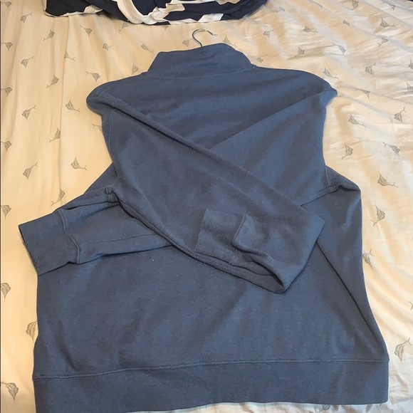 Vineyard Vines quarter zip (M) - Picture 4 of 4
